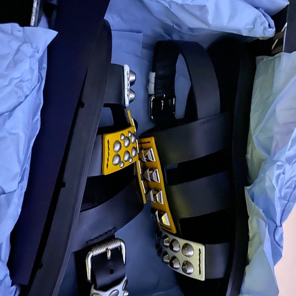 Prada sandals - Picture 4 of 6